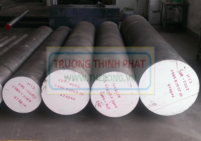 Thép tròn đặc phi 320